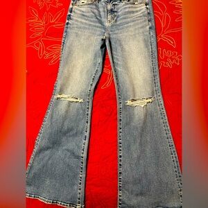 American Eagle High Rise Flare 12L NWOT-Split Hem